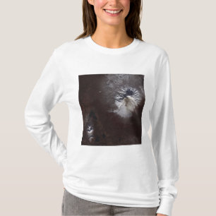 T-shirt Cendres de cendres sur le volcan Shiveluch en Russ