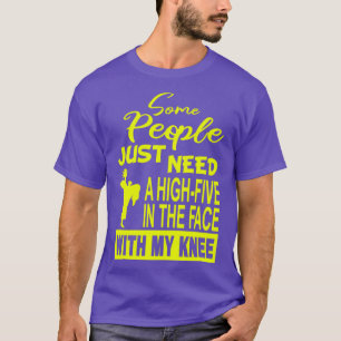 T-shirt Certaines personnes ont besoin d'un maximum de cin