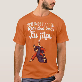 T-shirt Certains pères jouent au golf Real papa train jiuj