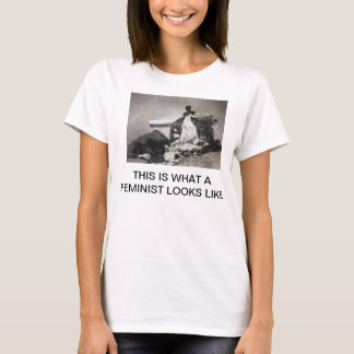 T-shirt C'est ce qui ressemble un féministe à la chemise