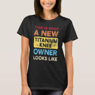 T-shirt C'Est Ce Qu'Un Nouveau Genre De Titane Knee Titani