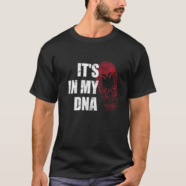 T-shirt C'Est Dans Mon Adn Albanie Drapeau Pour Les Albana (Devant)