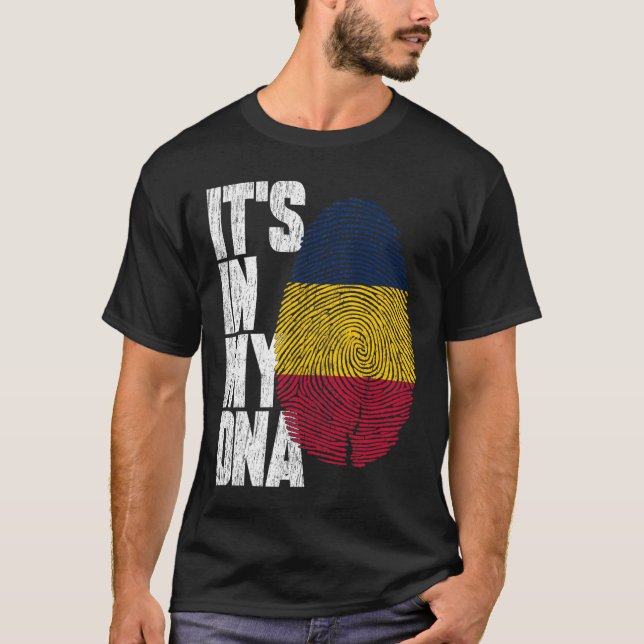 T-shirt C'est dans mon ADN Chadian Chemise Fière Cadeau Tc (Devant)