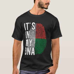 T-shirt C'est drôle dans mon ADN drapeau de Madagascar Emp