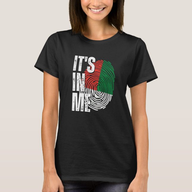 T-shirt C'est en moi Madagascar Drapeau Empreinte Malgache (Devant)