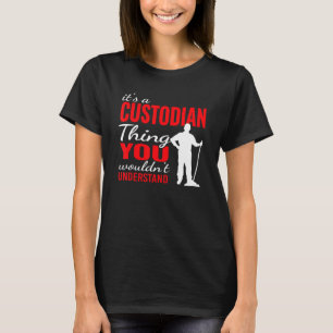 T-shirt C'est la chose gardienne pour la garde de la marin