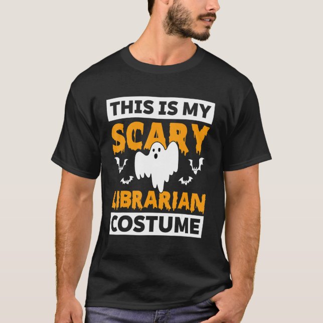 T-shirt C'Est Mon Costume De Bibliothécaire Scandaleux Fan (Devant)