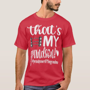 T-shirt C'est mon grand-fils Fière d'être puissant grand-m