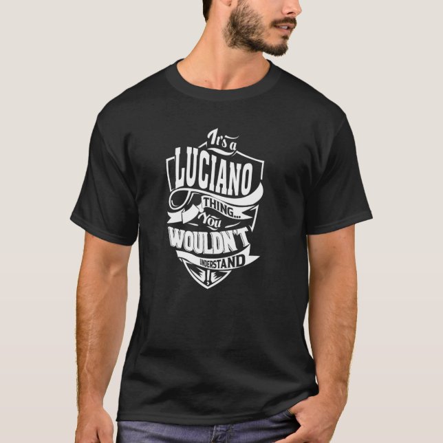 T-shirt C'est un LUCIANO (Devant)