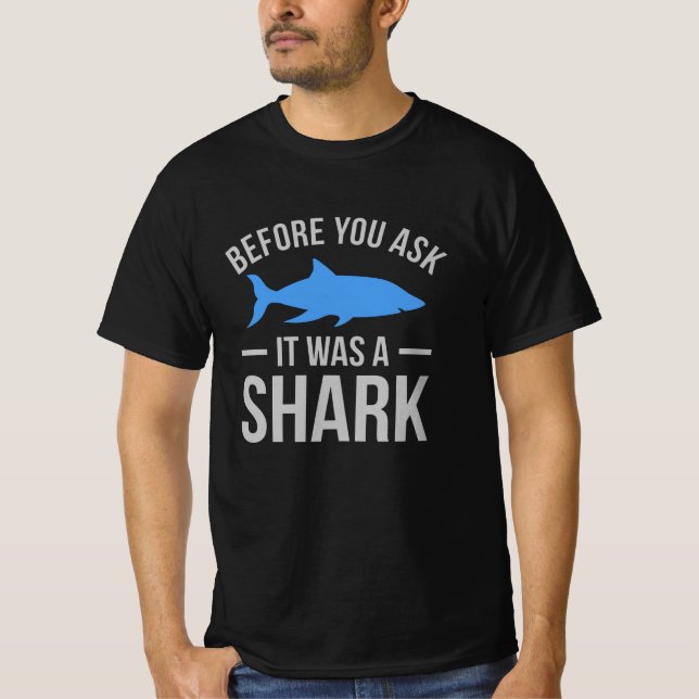 T-shirt C'Était Un Requin Drôle Amputé Chirurgie Prothétiq (Devant)