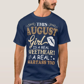 T-shirt Cette Août Fille Est Un Véritable Amoureux Une Vér