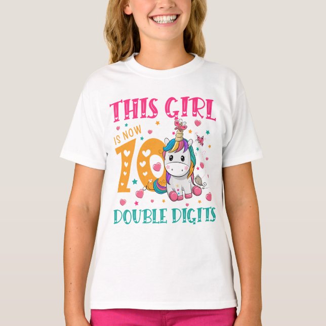 T-shirt Cette fille est maintenant 10 chiffres doubles 10e (Devant)
