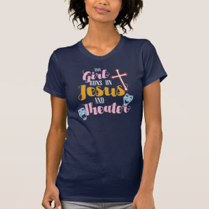 T-shirt Cette fille tourne sur Jésus et les comédies music