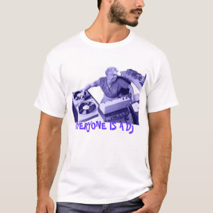 T-SHIRT CHACUN EST LE DJ