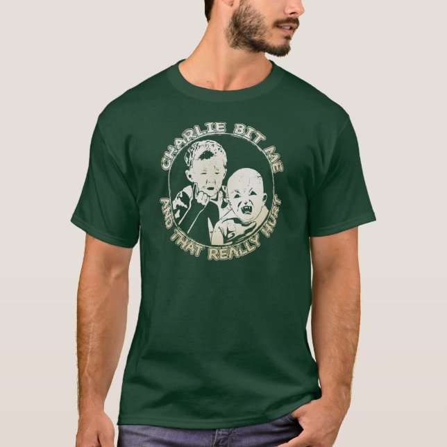 T-shirt Charlie m'a mordu (la chemise foncée) (Devant)