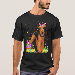 T-shirt Chasse amusante aux oeufs de Pâques Airedale Terri