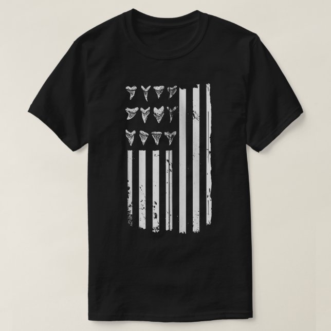 T-shirt Chasse aux dents de requin Drapeau américain Desig (Design devant)