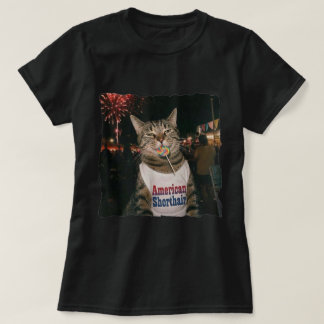 T-shirt Chat américain à poil court Feux d'artifice Sucett