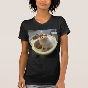 T-shirt Chat dans l'évier