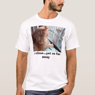 T-shirt chat et écureuil, si étroit… pourtant jusqu'ici