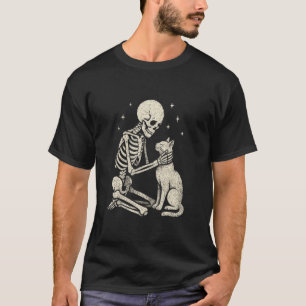 T-shirt Chat mignon d'Halloween avec un squelette qui l'ét