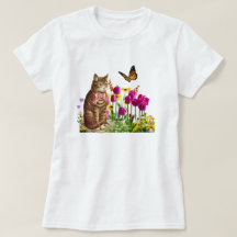 Chat mignonne en Jardin Fleur avec Papillon