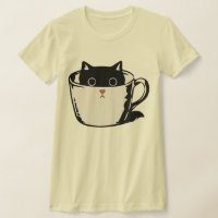 Chaton noir avec nez rouge caché dans une tasse