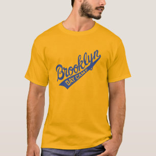 T-shirt Chemise de logo de camp de jour de Brooklyn