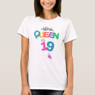 T-shirt Chemise de Reine d'anniversaire 19 ans