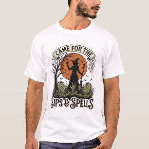 T-shirt Chemise de sorcière buvant des sorts et des sorts 
