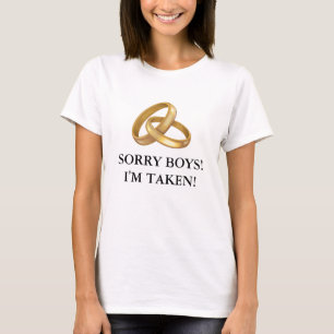 T-shirt Chemise d'humour de jeune mariée avec des anneaux