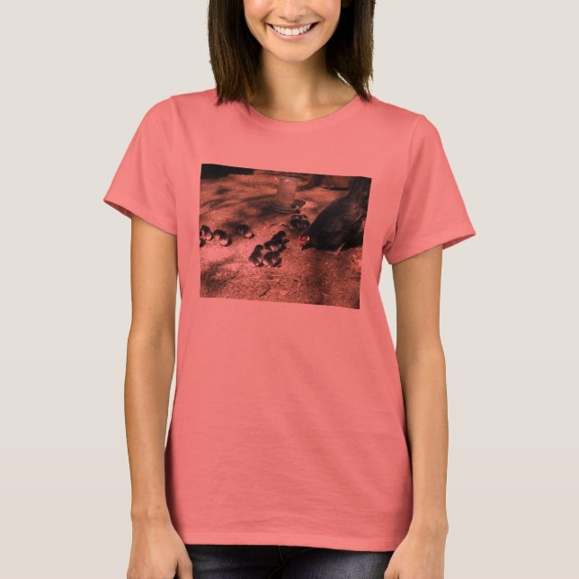 T-shirt Chemise Hen Et Baby Chicks (Devant)