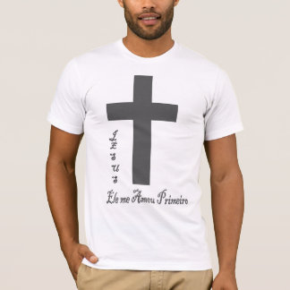 T-shirt chemise masculine Jésus il m'a aimé premier