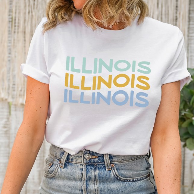 T-shirt Chemise super Illinois (Infuse your style with state pride in our "Groovy Illinois" Shirt featuring wavy text – a cool and u)
