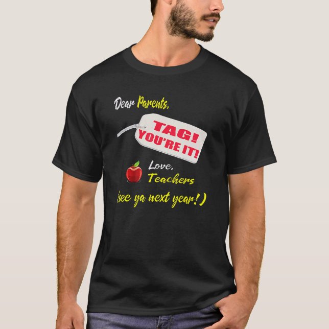 T-shirt Chers parents Étiquette Vous êtes ça l'amour Ensei (Devant)