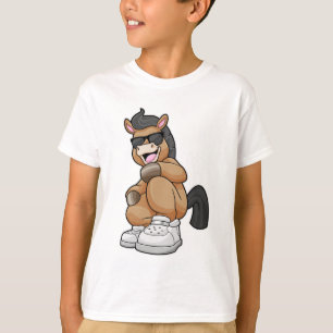 T-shirt Cheval avec de grandes chaussures