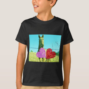 T-shirt Cheval blond et Coeurs rose et rouge