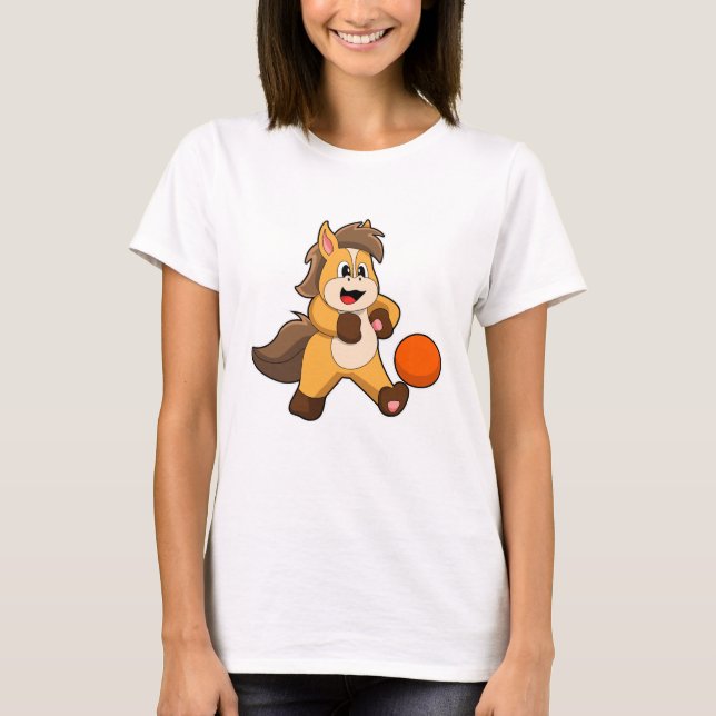 T-shirt Cheval comme joueur de football avec balle de foot (Devant)