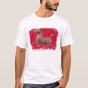 T-shirt Cheval galopant avec un sabot se reposant sur a