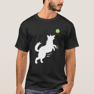 T-shirt Chien berger allemand attrapant une balle de tenni