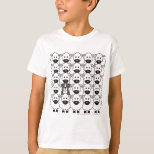 T-shirt Chien de montagne de Bernese chez les moutons