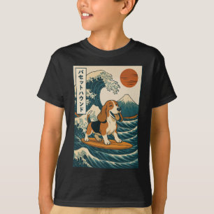 T-shirt Chien de pari surfant sur une vague japonaise