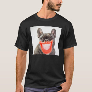 T-shirt Chien de sourire des images A de Getty