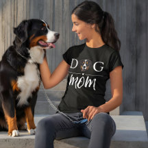 Chien Maman mignonne Bernese Mountain