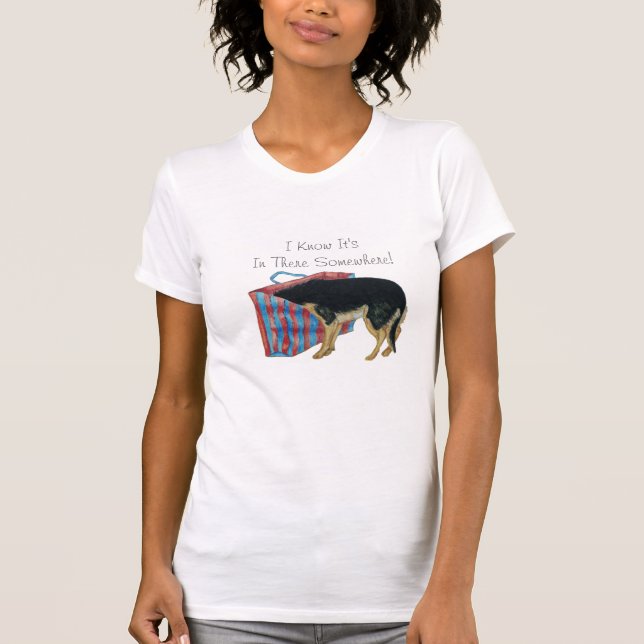 T-shirt Chien mignon noir et bronzé avec tête dans le sac (Devant)