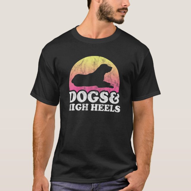T-shirt Chiens Et Talons Élevés Chien Homme Ou Femme (Devant)