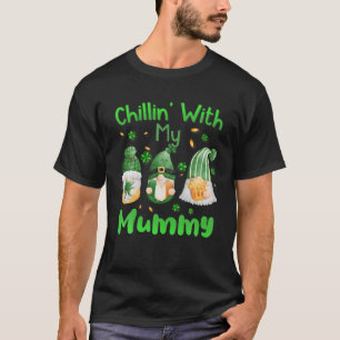 T-shirt Chillin avec ma maman Green Plaid Gnomes St Patron
