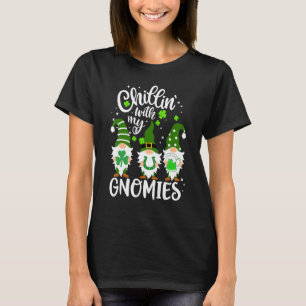T-shirt Chillin Avec Mes Gnomies Bière Irlandaise Shamrock