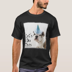 T-shirt Chiot britannique de bouledogue utilisant un
