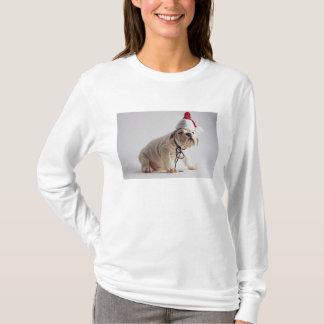 T-shirt Chiot de bouledogue utilisant le casquette de Père